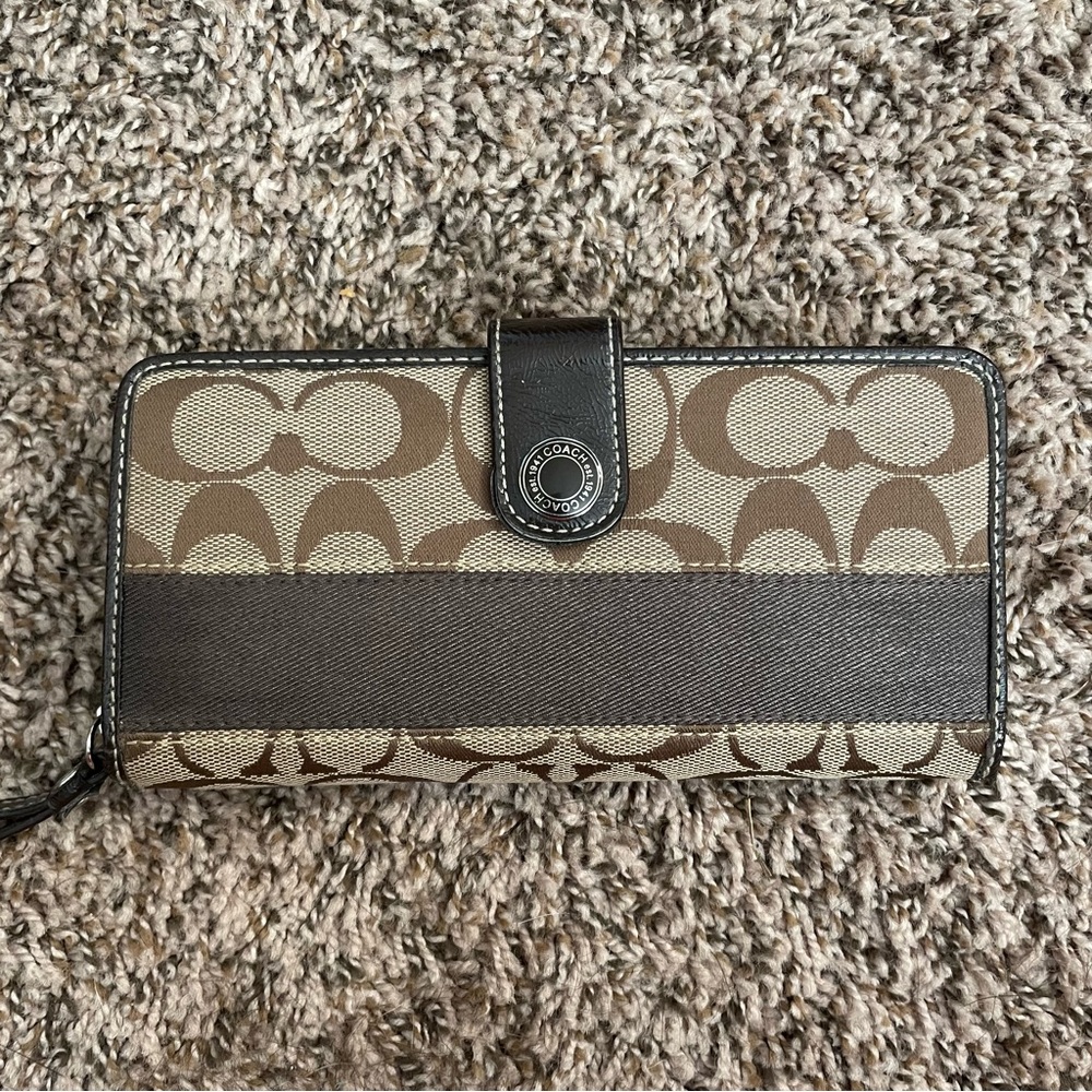 coach wallet